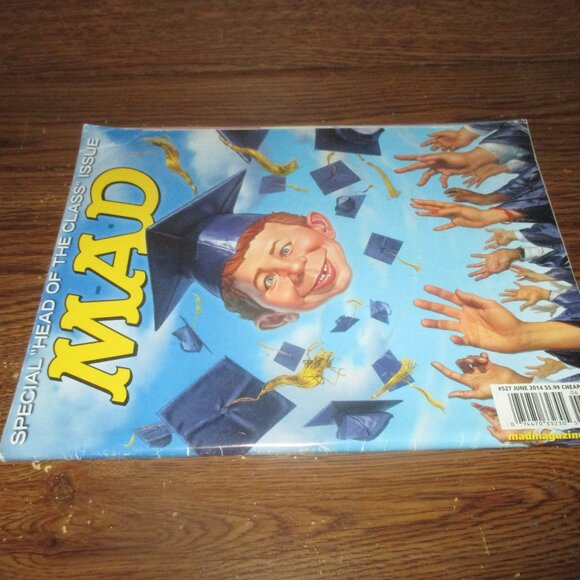 Mad Magazine #527 (June 2014) Head of the Class Spy vs Spy Hobbit Wrestlemania - Picture 3 of 3